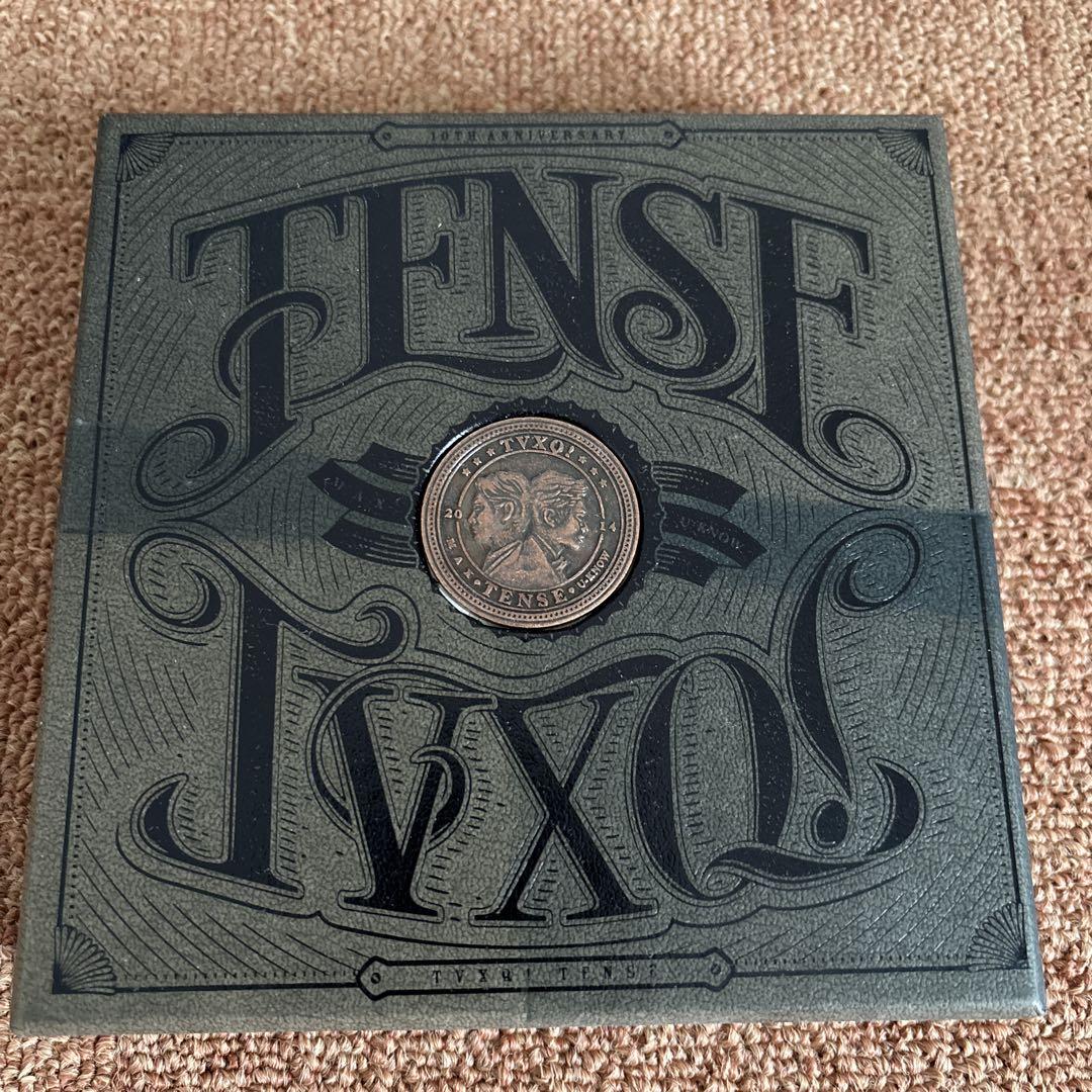 

[USED] TENSE CD black and silver decoration