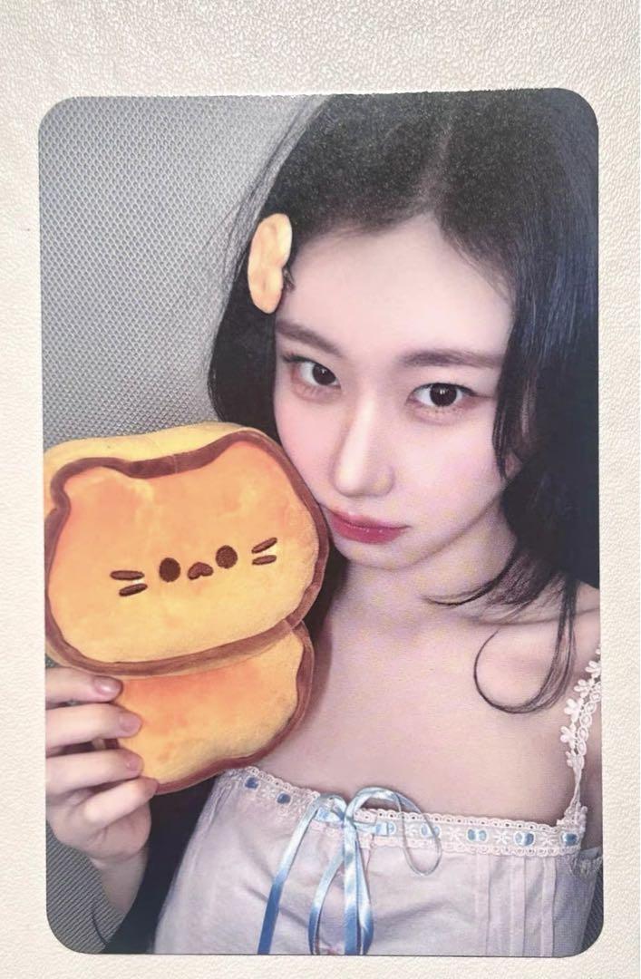 

[USED] ITZY Chaeryeong GWBG makestar Taipei exclusive trading card