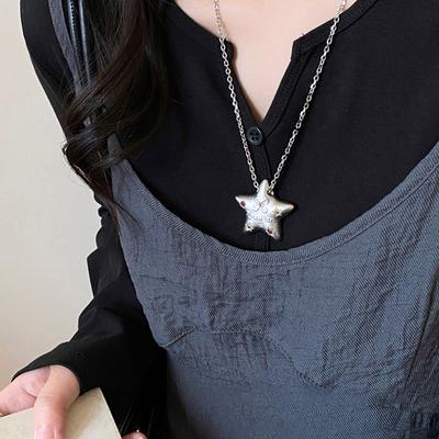 Zircon Star Pendant Necklace Simple Fashion High Sense Collarbone Chain Niche Temperament Cold Wind Jewelry Women
