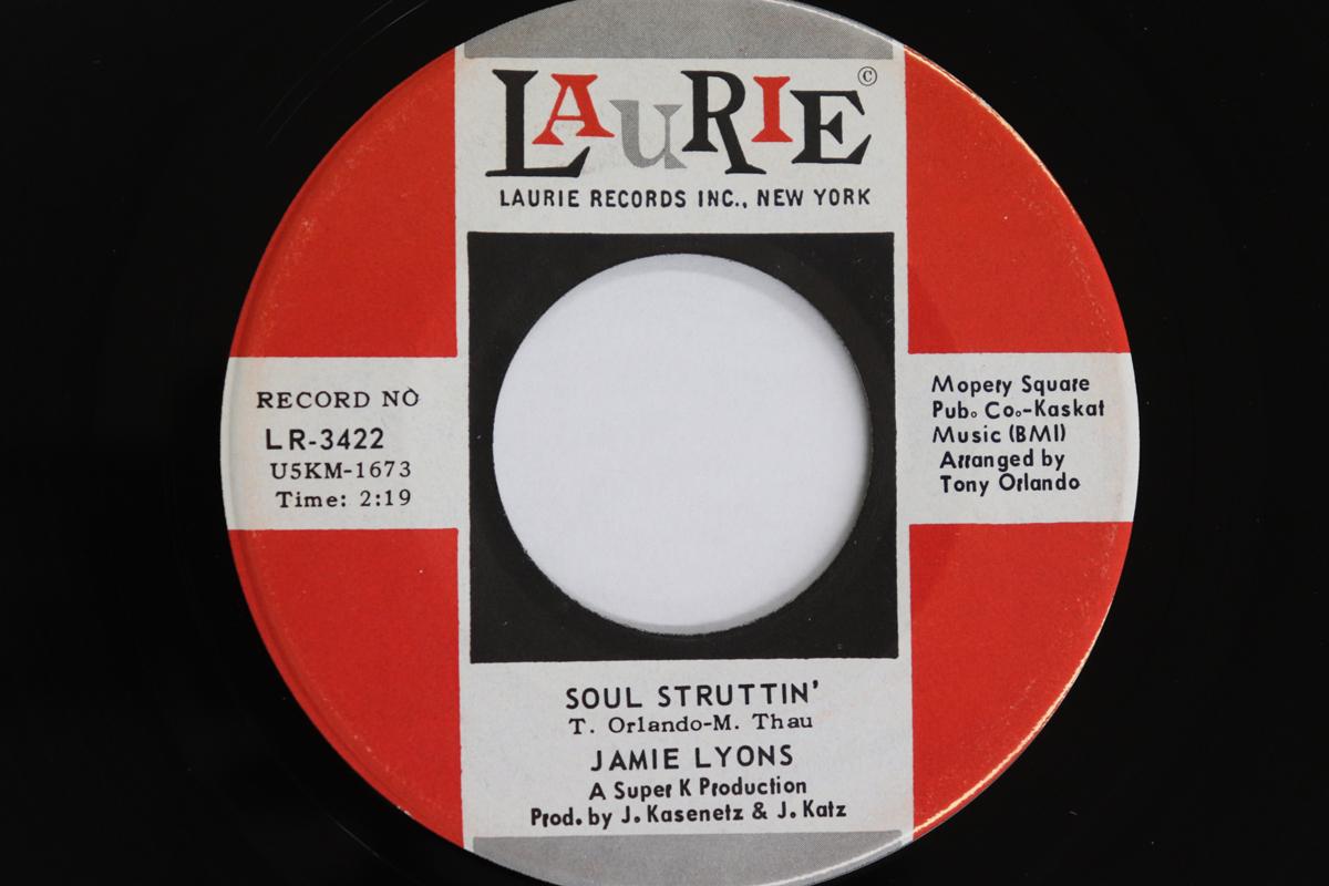

7inch Record JAMIE LYONS - Soul Struttin / Flowers To Sunshin LR3422 LAURIE RECORDS 1968 US Soul/Funk Used