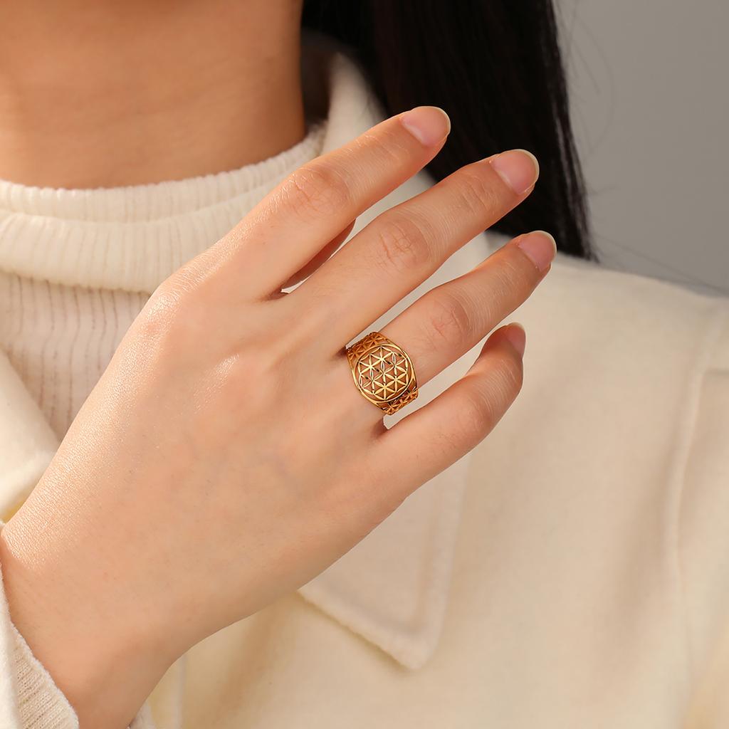 Flower of Life Rings Stainless Steel Sacred Geometry Women Finger Ring Amulet Vintage Jewelry Gift