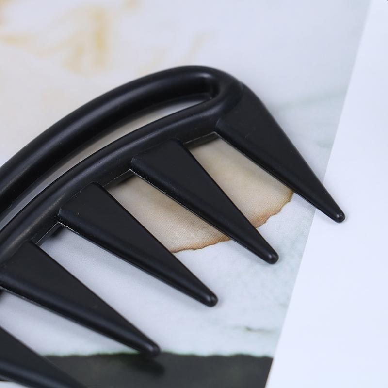 Shark Jumbo Wide-Tooth Hair Comb with Black Handle – Professional Grip Design for Men's Hairdressing