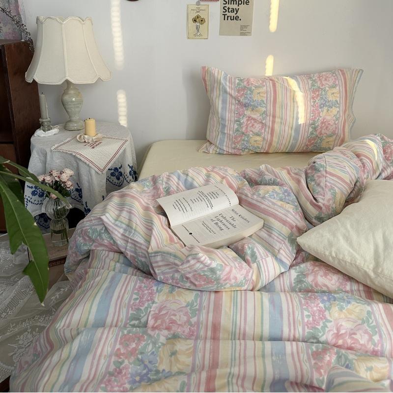 French Style Retro Printed Bedding Rural Style Duvet Cover Solid Color Dust-proof and Easy To Clean Mattress Protective Covers Envelope Pillowcase