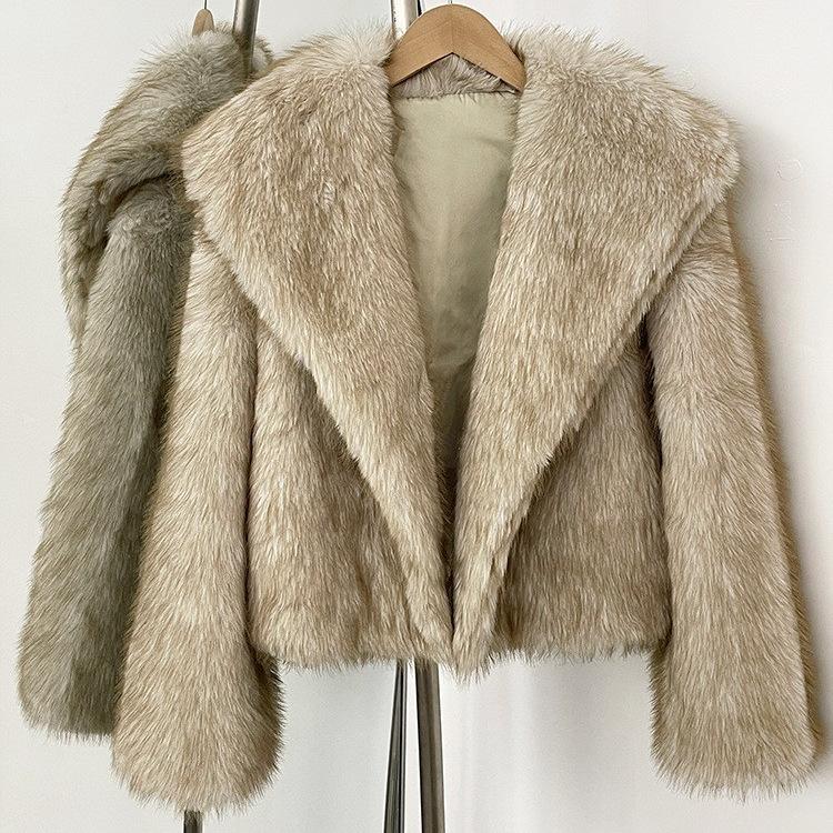 European and American autumn and winter new imitation fox fur coat women's short fashion fur coat coat
