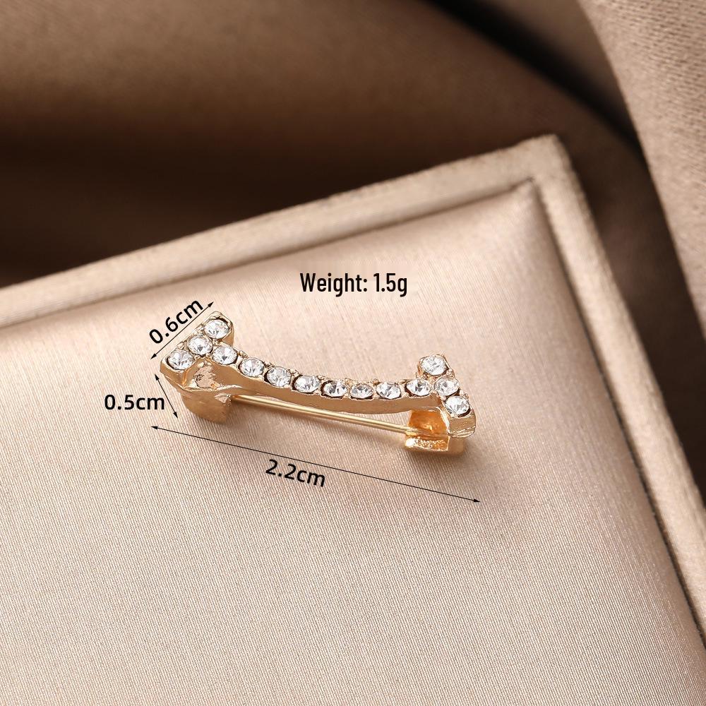 High-End Light Luxury Smiley Face Brooch: Versatile Full Diamond Pin Accessory