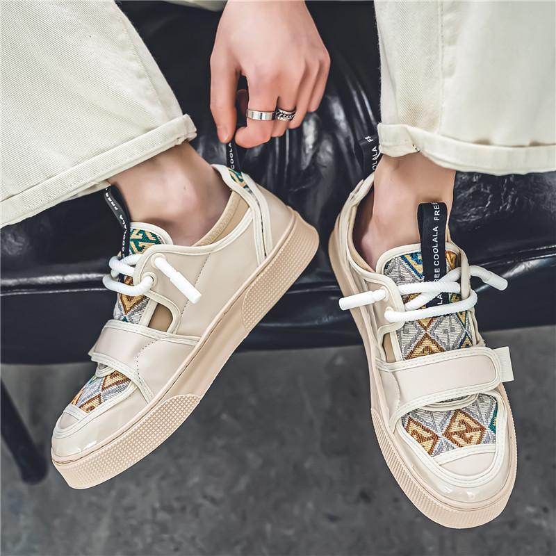 New Fashion Beige Sneakers Men Slip On Casual Shoes Designer Leather Sneakers For Men Low Top Vulcanized Shoe Men Skate Sneakers