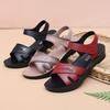 New Style Mom'S Sandals for Outdoor Use, Soft Sole, Comfortable for Middle-Aged And Elderly Women, Flat, Non-Slip Summer Shoes., Women Shoes