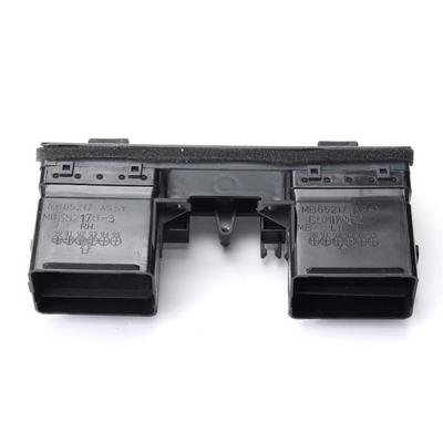 Mitsubishi Pajero/Shogun/Montero V31 V32 V33 için araba Dashboard Hava Çıkış Havalandırması