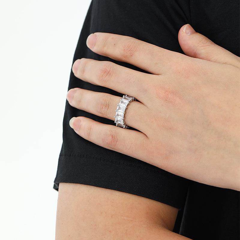 Luxury Hip Hop Rectangular Zirconia Rhinestone Ring