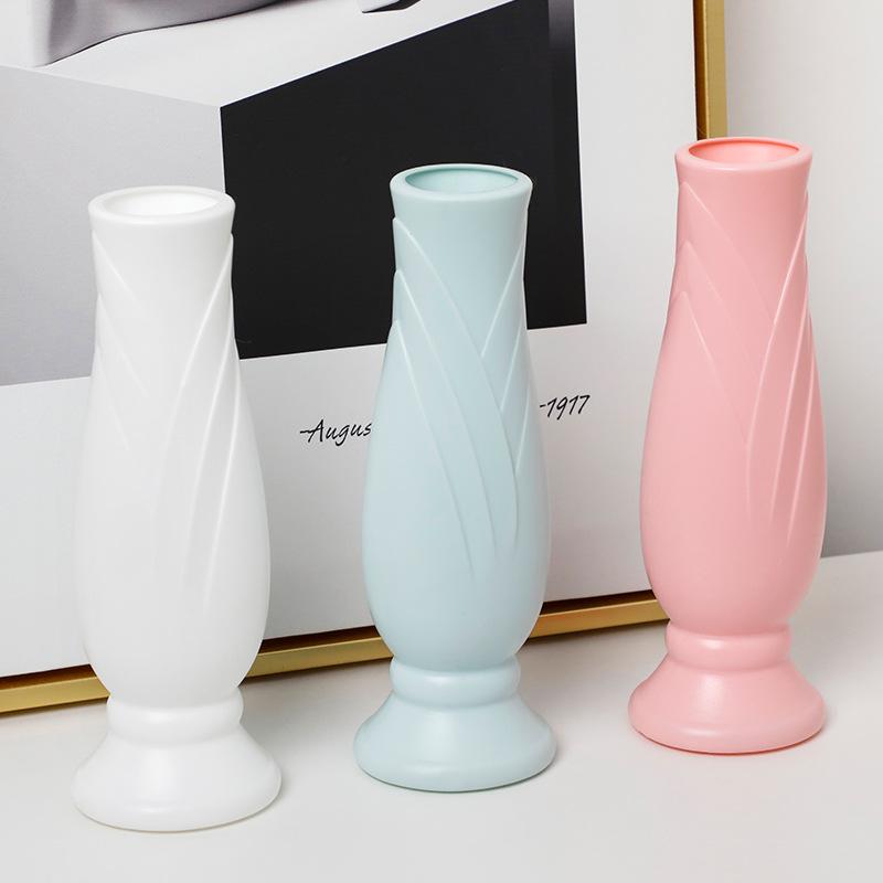 Nordic Style Petal-Shaped Drop-Resistant Plastic Vase - Minimalist Imitation Porcelain Flower Pot for Home Décor