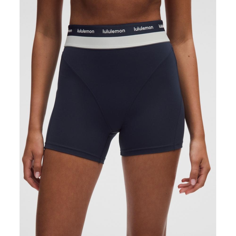 Lullulemon Everlux Contour Seam High-Rise Training Shorts 4Inch