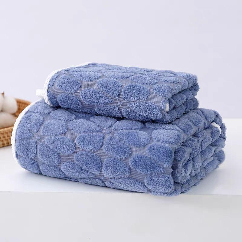 Jacquard Coral Velvet Plum Blossom Bath Towel 70x140 Soft Water Absorbent Home Quick Drying Towel