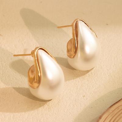 French Retro Irregular Pearl Stud Earrings Women Personality Fashion Jewelry