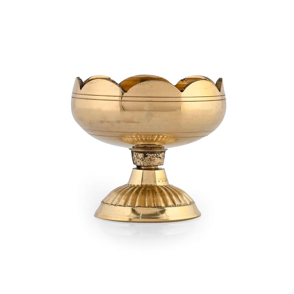 Brass Lotus Diya for Puja Set of 4 - Lotus Flower Diya for Pooja Room , Temple , Mandir, Office, Oil Lamp Diya for Home Decoration