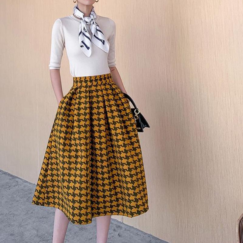 Falda de lana a cuadros para mujer Otoño e Invierno media falda de cintura alta y delgada falda de una línea de pata de gallo