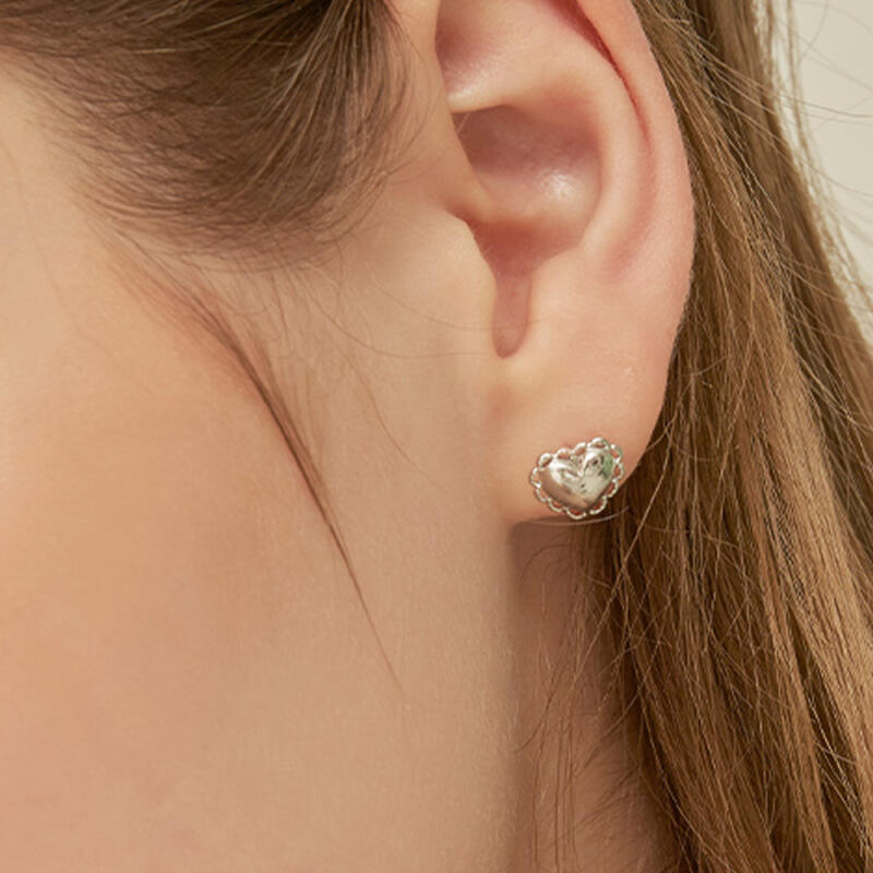 Pau Pau Mini Earrings