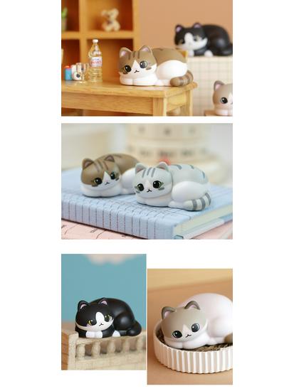 Limited Edition Mini Cartoon Kitten Figurine - Adorable Collectible Pet Cat