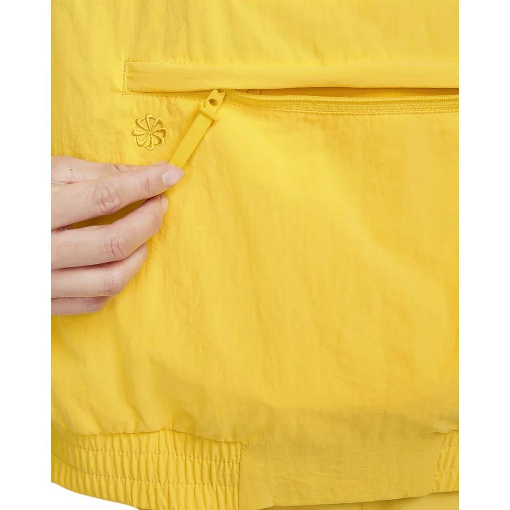 Nike Sportswear Tech Pack Solid Zip Pocket Woven Collar Jacket Women Outerwear Yellow DQ6658-719