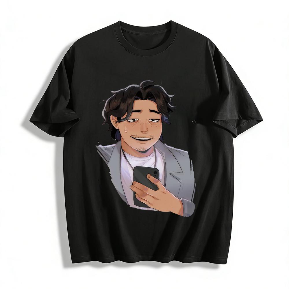 

Sweaty Guy Looking at Phone Funny Print T-shirt Social Anxiety Resonate Casual Loose Fit Top Pure cotton T-shirt 6XL
