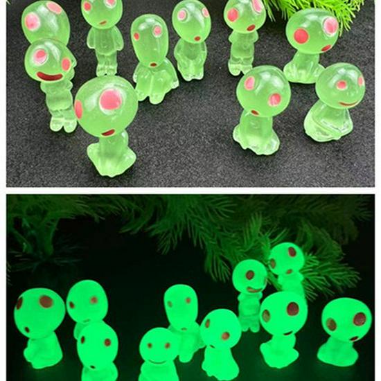 Glowing Alien Tree Spirit Resin Figurine - Creative Anime Micro Landscape Ornament