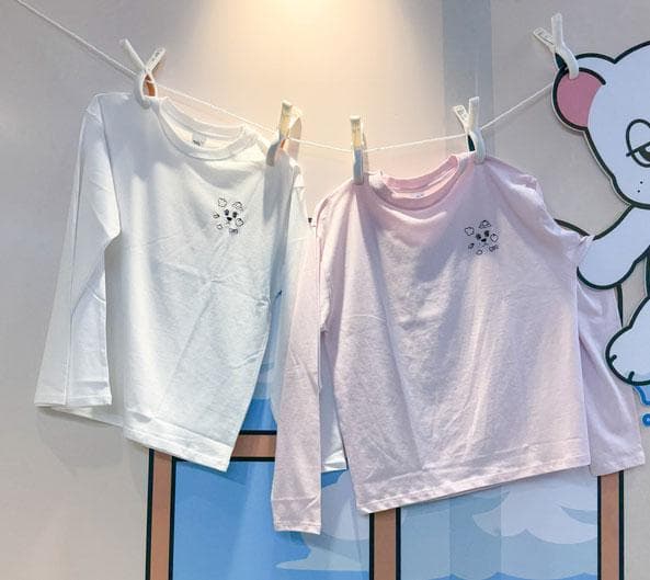[USED] Ukudong T-shirt, Pink, Embroidered, Hand-painted, Internationally Exclusive, Pop-up