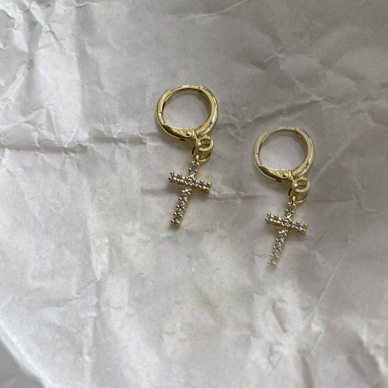 

S925 Sterling Silver Needle Cross Earrings Female Ins Style Earrings Accessible Luxury Fancy Fall and Winter Earrings Unique Design S925 Sterling Silver Needle (gold diamond) a pair