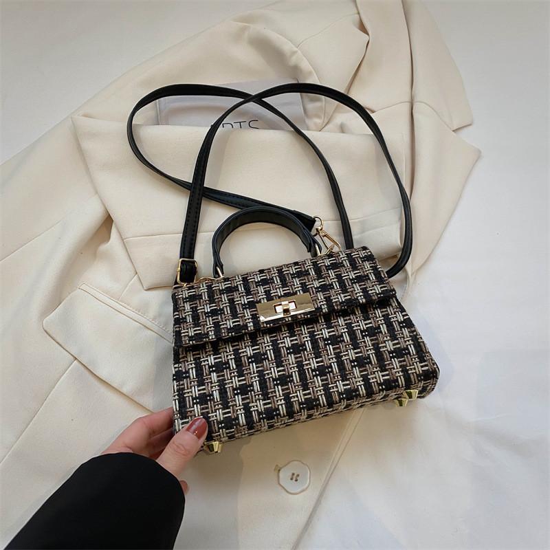 Stylish Street Chic Pu Leather Shoulder Bag For Women Medium Sized Square Bag чёрный
