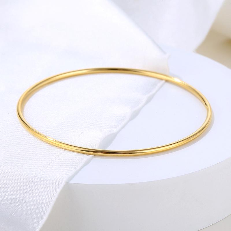 2023 Minimalistický nerezový dámský spirálový náramek - Lehký luxus