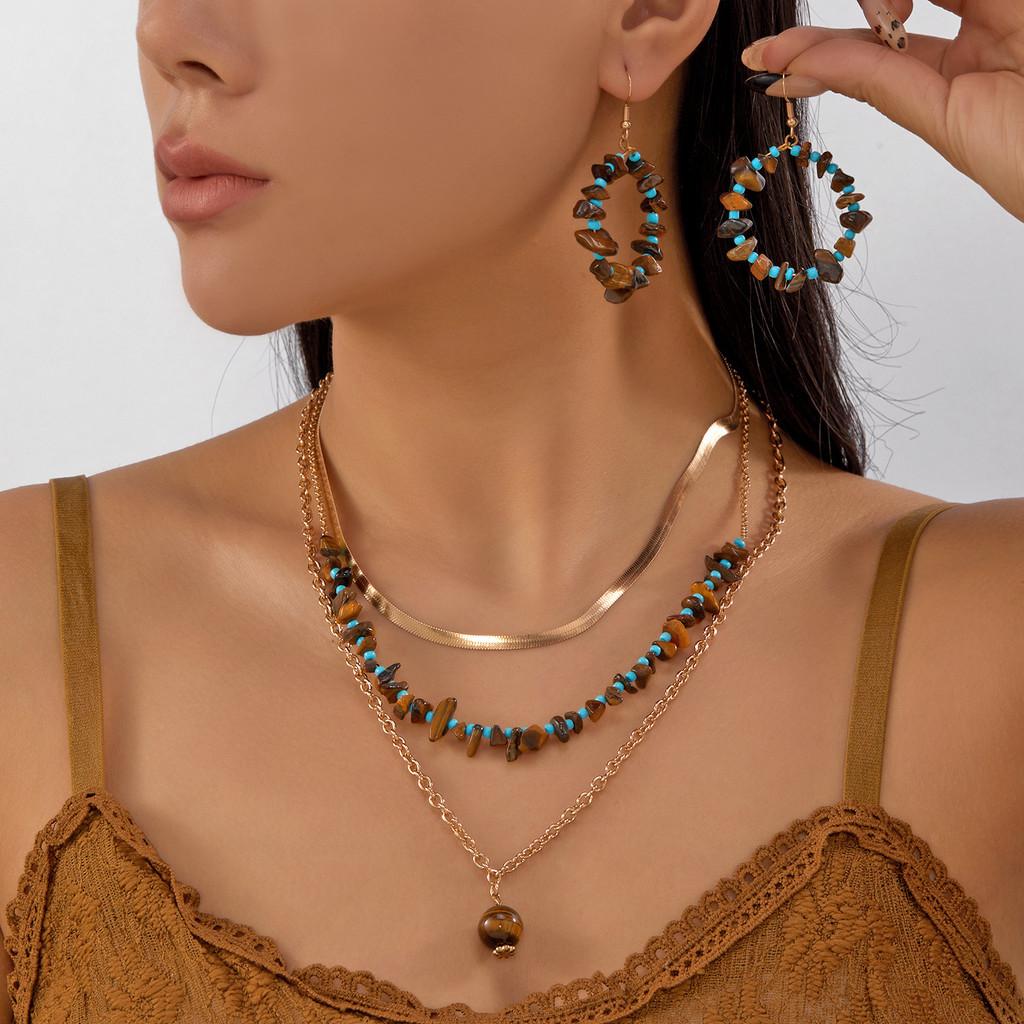 Artistic Womens Necklace And Earrings Set Featuring Alloy Metal Crushed Stone