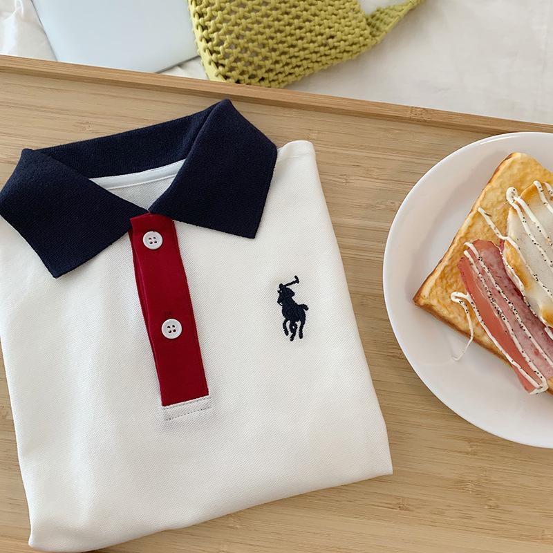 Boys' Cartoon White Polo Shirt - Short-Sleeved Summer Top with Lapel for a Handsome Look, Perfect for Graduation Photos