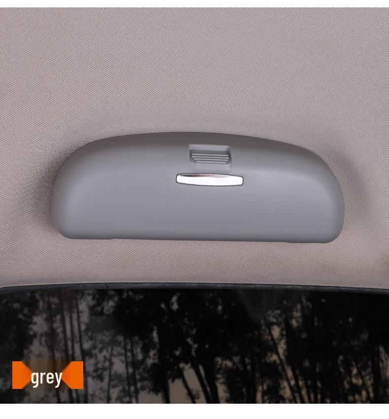 Mitsubishi Outlander & Pajero Car Glasses Case Interior Mod