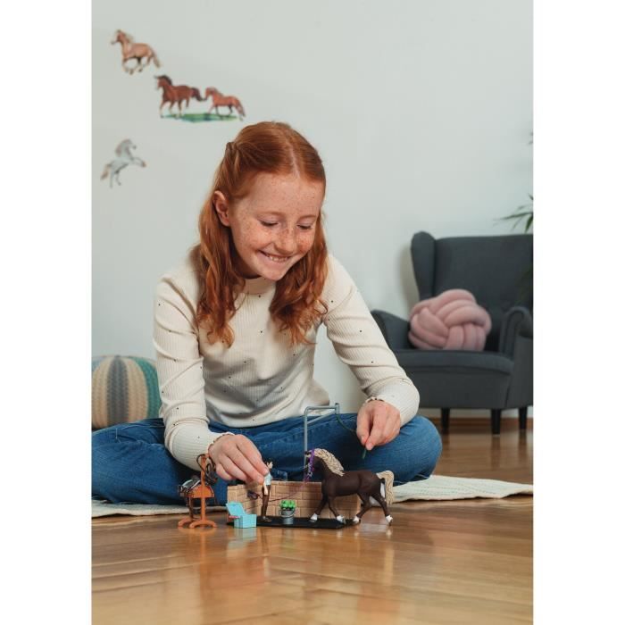 Box de lavage pour chevaux Emily et Luna, coffret schleich avec 19 éléments inclus dont 1 cheval schleich, coffret figurines écurie