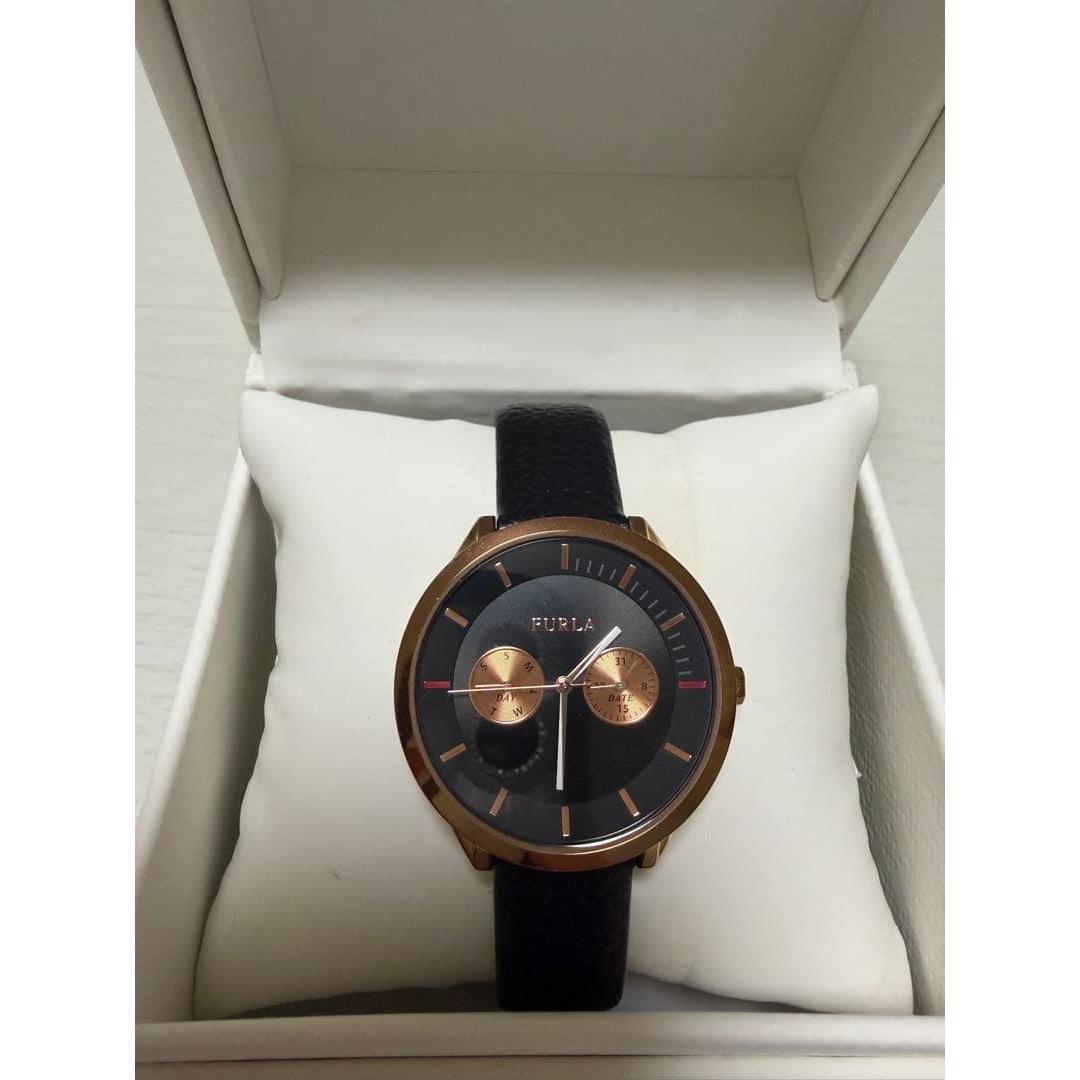 Used FURLA watch black gold body