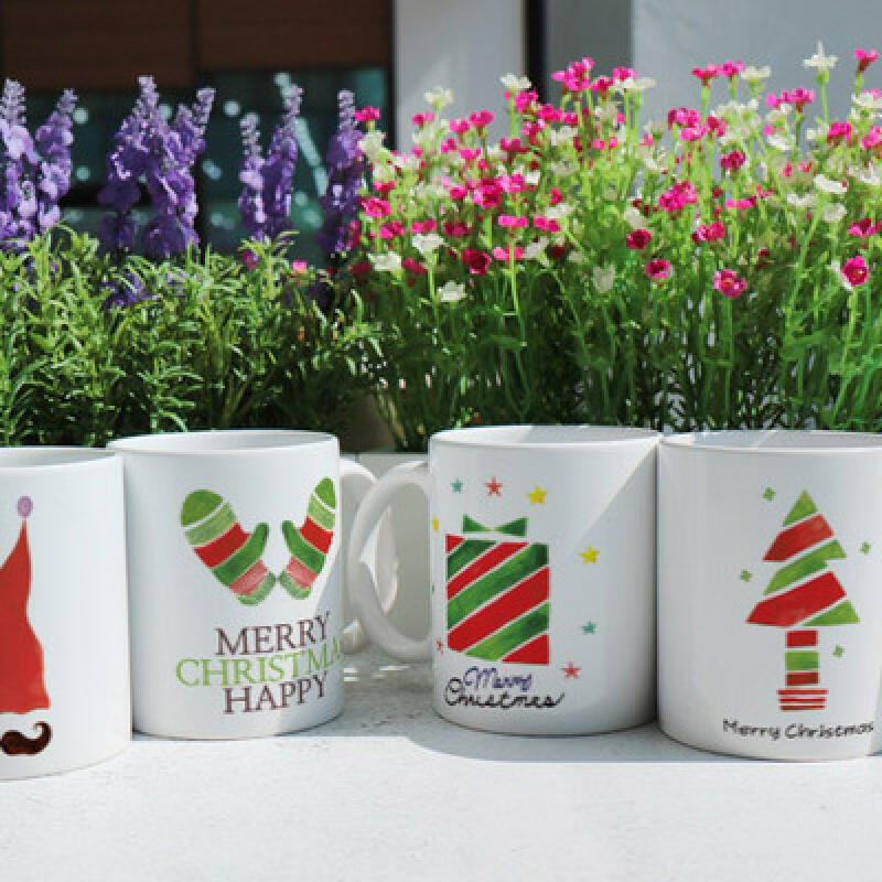 ce241-Design Mug 4p-Happy Merry Christmas 01