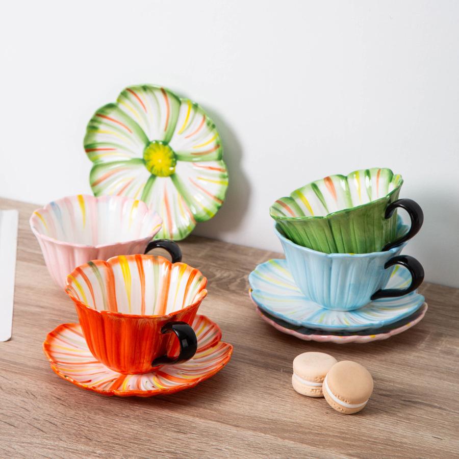 Creative Underglaze Hand-Painted Petals Ceramic Coffee Cup And Saucer Girl'S Heart Afternoon Tea Cup And Saucer Set