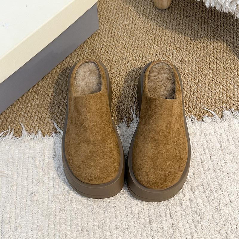 

Thick-soled fluffy shoes for women s new autumn and winter wear in 2025. Lazy people pedal a bag head and half slippers. Fleece cotton slippers 35
