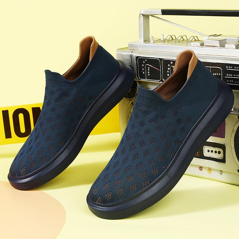 Foreign trade foot cover fly-woven mesh breathable men's shoes middle-aged and elderly father's shoes are comfortable and lightweight outdoor sports a