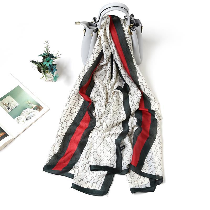 "2021 Frühling/Sommer Damen Bedruckter Hochwertiger Imitatseidenschal und Stola Geschenk"