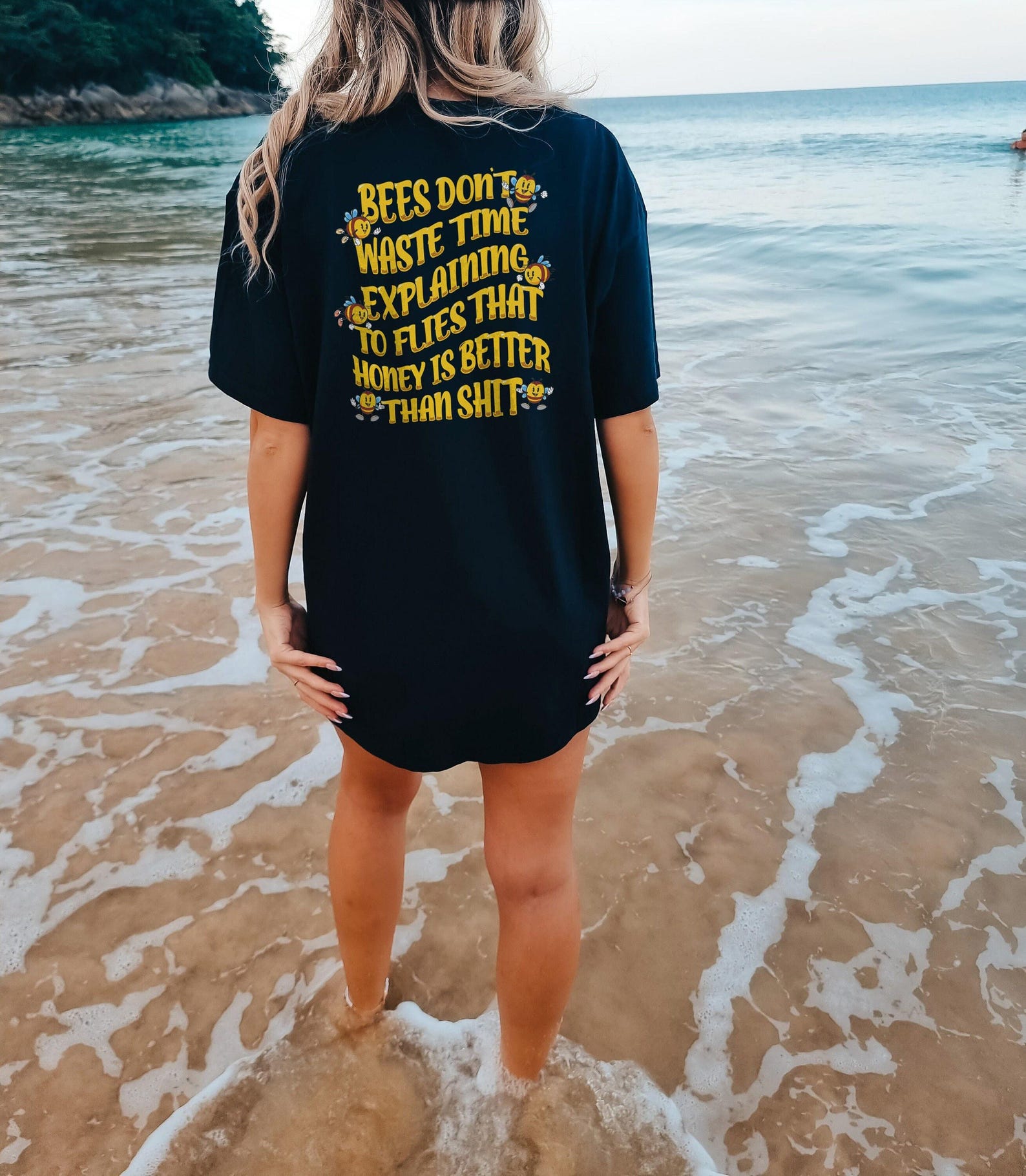 Honey Bee T-Shirt, Motivational Mental Health, Bee Kind Slogan, Unisex Cotton Tee M