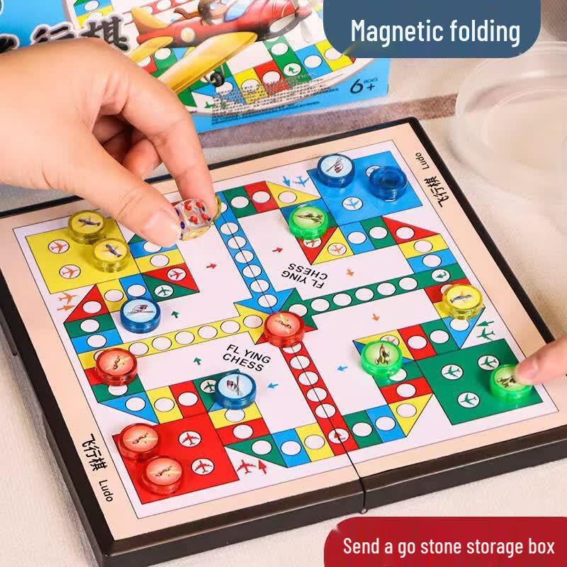 Mussels Magnetic Folding Portable Flying Chess Set