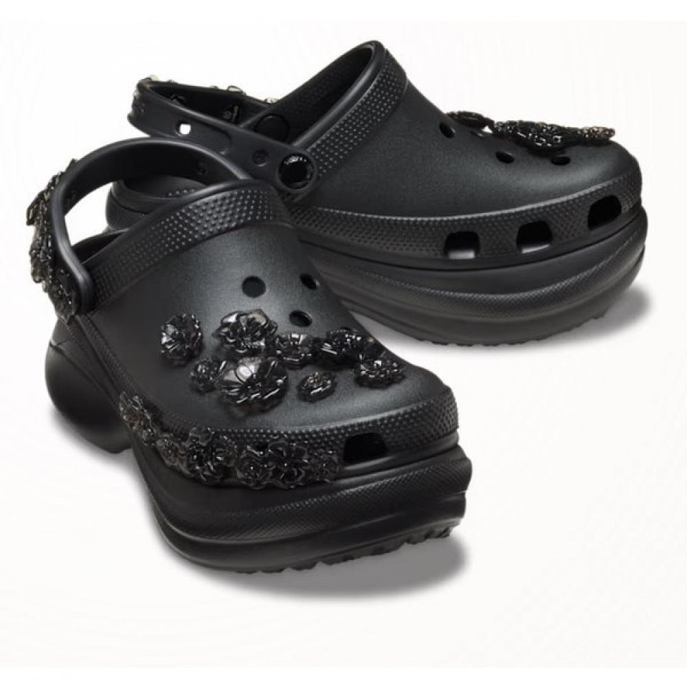 

Crocs Bay Translucent Floral Clog 213120 001 Black