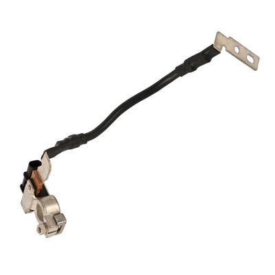 Otomobil Elektroniği Aksesuarları – Kablolar, Adaptörler ve Soketler