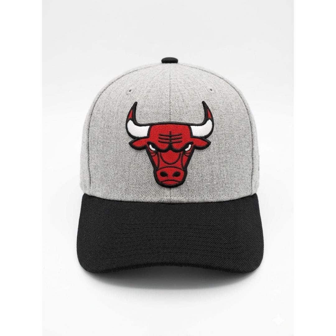 Used [Good Condition] NEW ERA Chicago Bulls Cap Gray x Black NBA