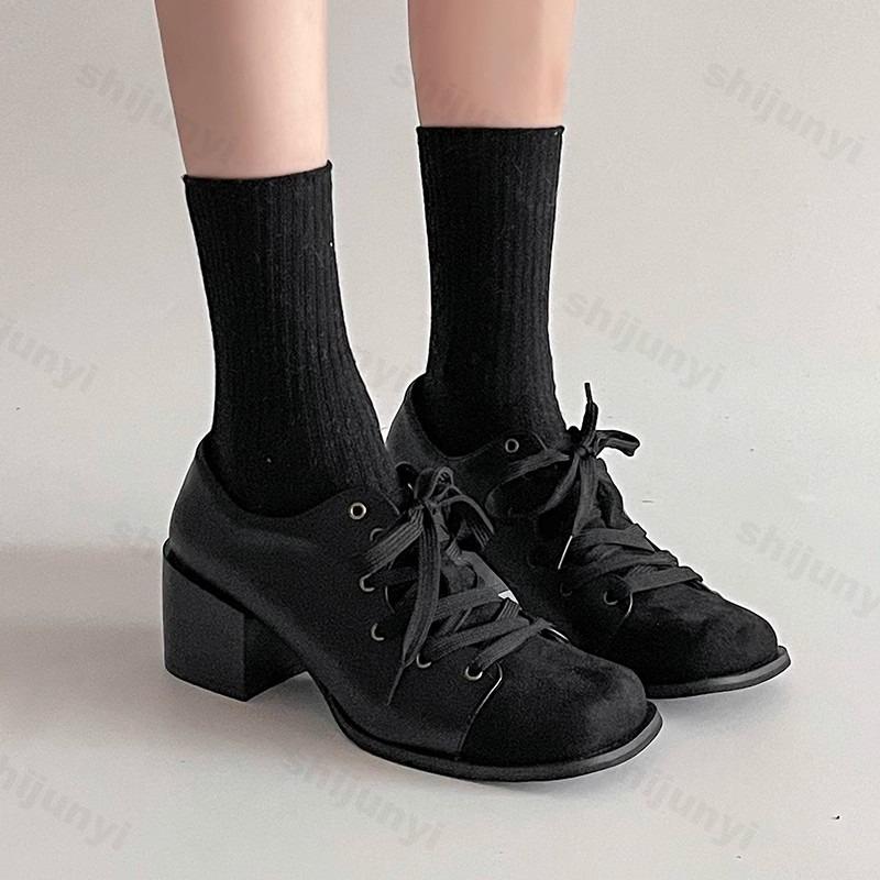 Spring  New Niche Thick Heigh Heeled Retro Designed Women's Korean Version Lace Up Square Toe Fashion Splicing Single Shoes