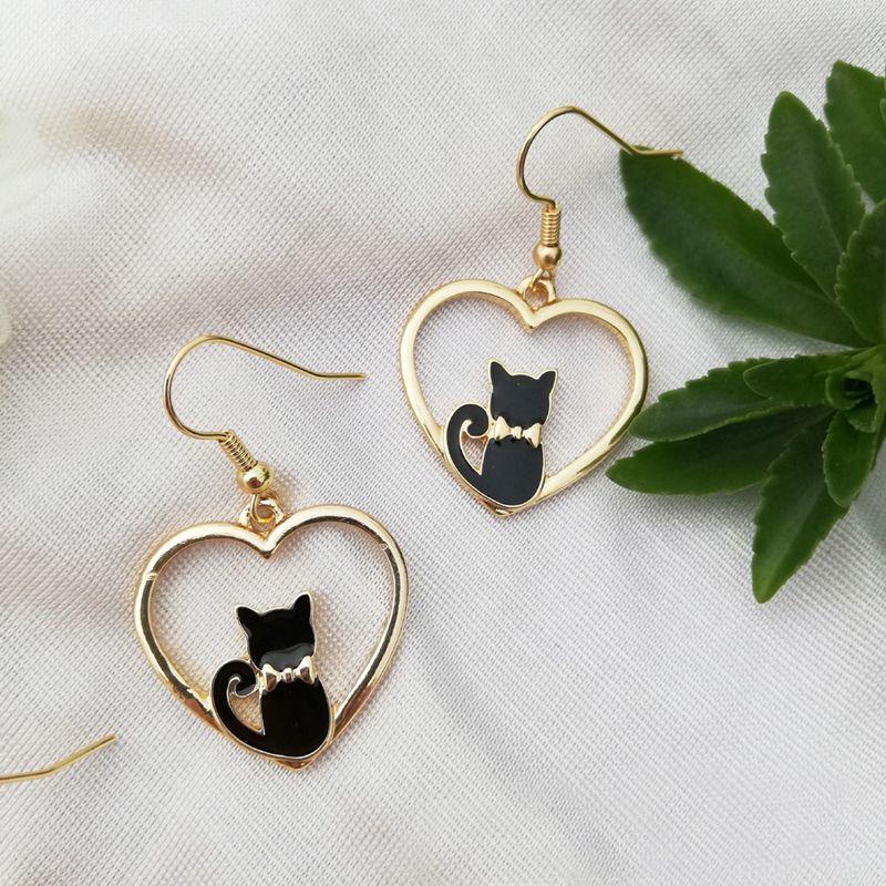 

Fashion Cute Animal Kitten Leaf Dangle Earrings For Women Cat Rabbit Moon Flowers Asymmetrical Sweet Earring Girl Party Jewelry