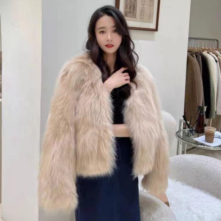 

Autumn and winter new simple imitation fox fur coat women s high waist short wool coat light S абрикосовий