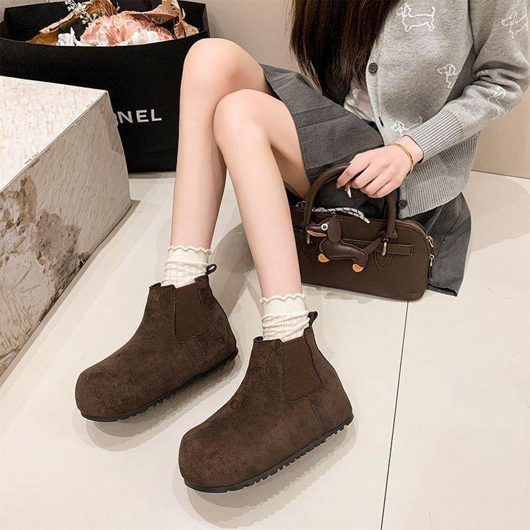 Internet celebrity matte leather platform Chelsea short boots winter  new retro velvet big head heightening cotton shoes