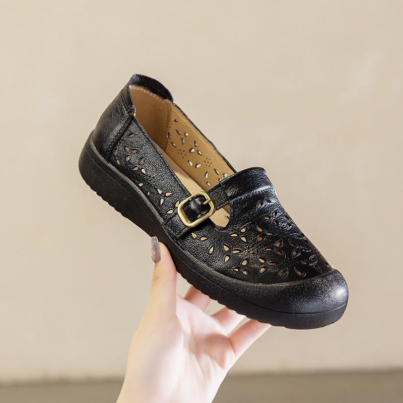 Mom Summer Hollowed Out New Flat-bottomed Breathable Single Shoes Sandals Non-slip Soft-soled Comfortable Hole Women's Shoes