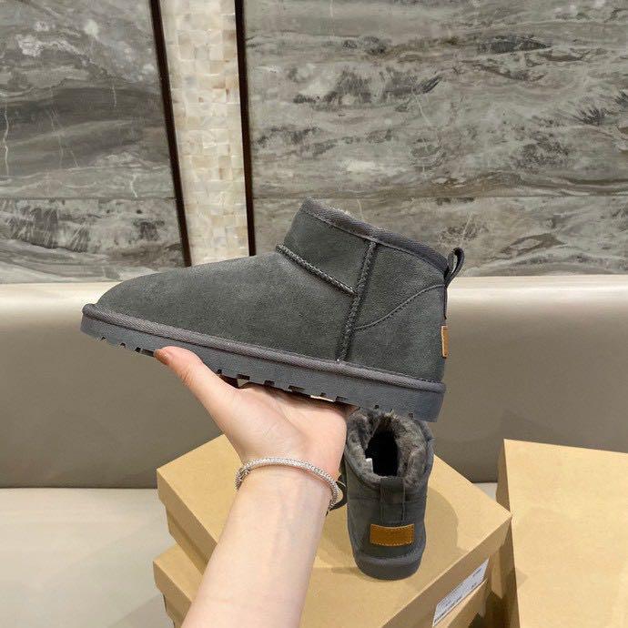 Short snow boots women's cowhide waterproof velvet cotton boots mini sheepskin fur integrated shoes warm and non-slip