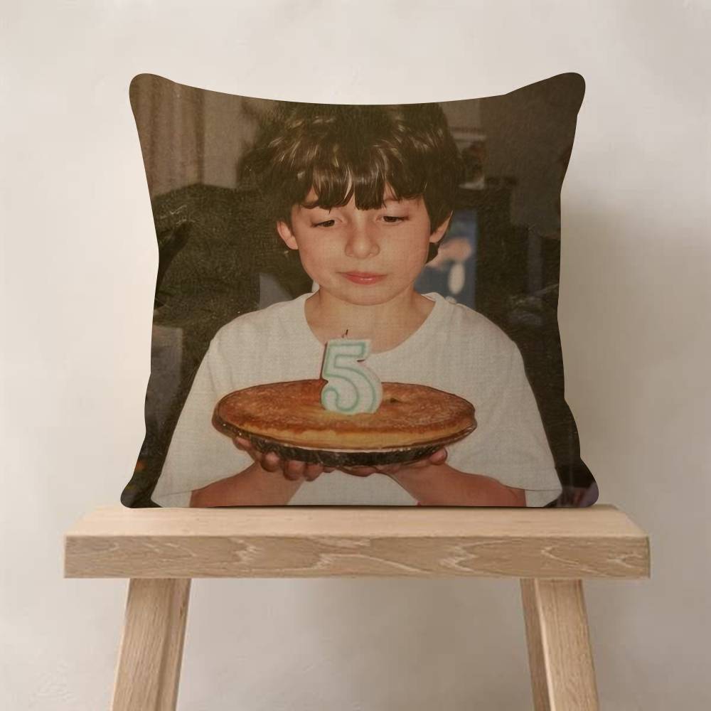 Actor FFinn COOL Wolfhard Cushion Cover Car Throw Pillow Case For Sofa Car Christmas Gift
